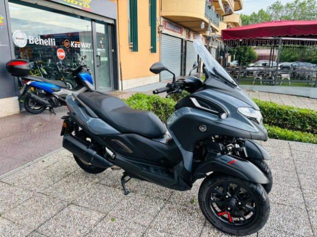 YAMAHA Tricity 300 TUTTO INCLUSO ANCHE PASSAGGIO! MINI RATE rif. 23809370 - Foto 8