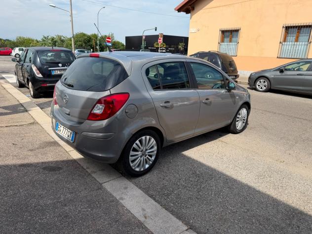 Opel Corsa 1.2 5 porte Cosmo - Foto 3