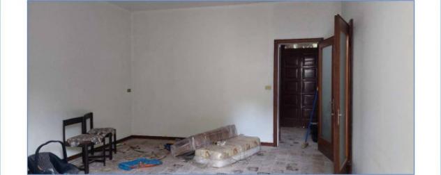 Immobile in asta di 165 m² con più di 5 locali in vendita a Suardi - Foto 5
