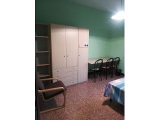 stanza singola in appartamento condiviso