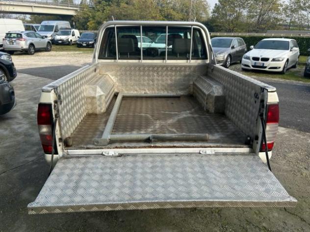 NISSAN Navara 2.5 D 4p. Double Cab Efficient rif. 23930641 - Foto 5