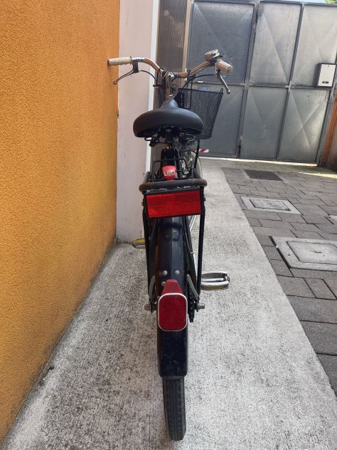 Bicicletta Atala da donna 24" - con cestino - Foto 4