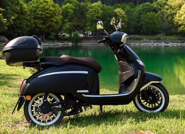 Scooter elettrico 2 batterie, fino a 200 km, 90km/h - Foto 3