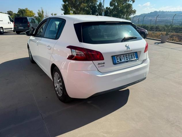 Peugeot 308 1.6 HDi 115 CV S&S Allure - Foto 3