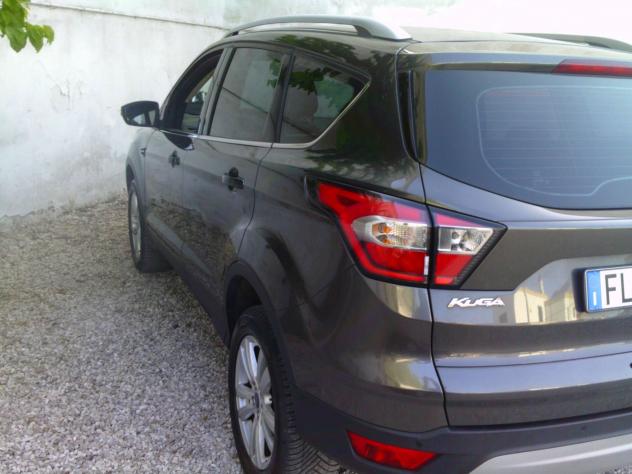 Ford Kuga 1.5 TDCI 120 CV S&S 2WD Titanium - Foto 4