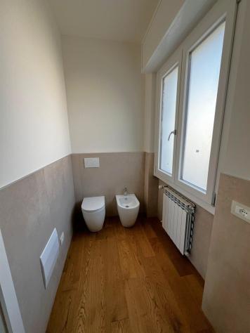 Appartamento ristrutturato a nuovo con terrazzo, garage e cantina!!! - Foto 5
