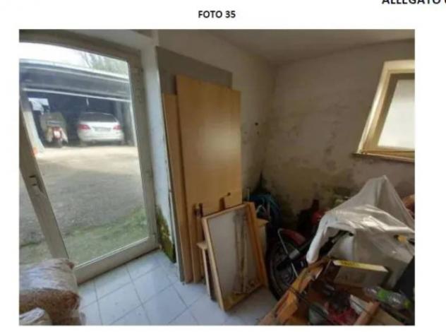 Immobile in asta di 480 m² con più di 5 locali e box auto in vendita a Ferentino - Foto 17