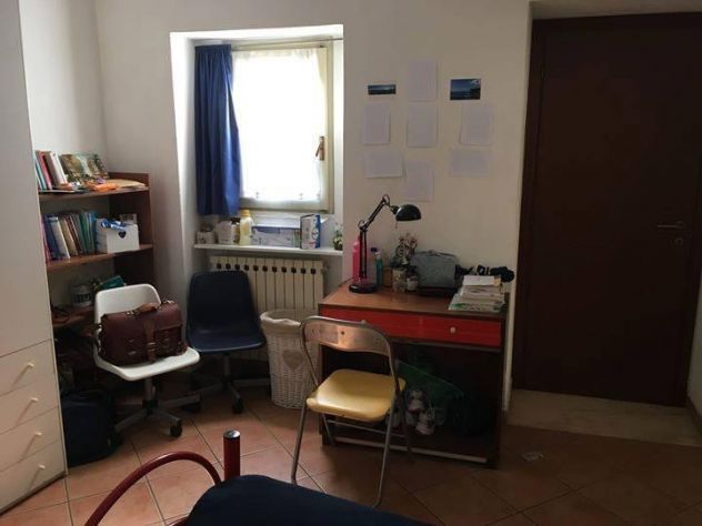 bilocale per studenti centro storico via Volta - Foto 8