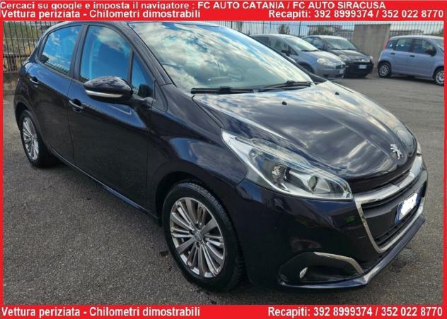 Peugeot 208 MOTORE NUOVO !