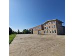 Immobile di 4000 m² con 1 locale in affitto a Rho