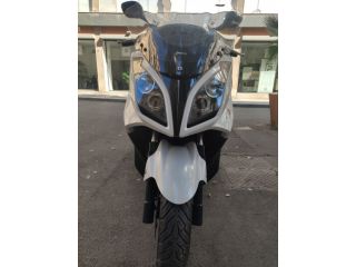 Kymco Downtown 300i