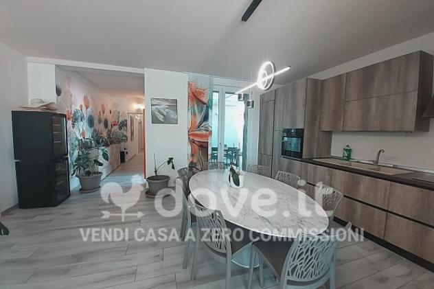 Villa di 150 m² con più di 5 locali e posto auto in vendita a Mondolfo - Foto 19