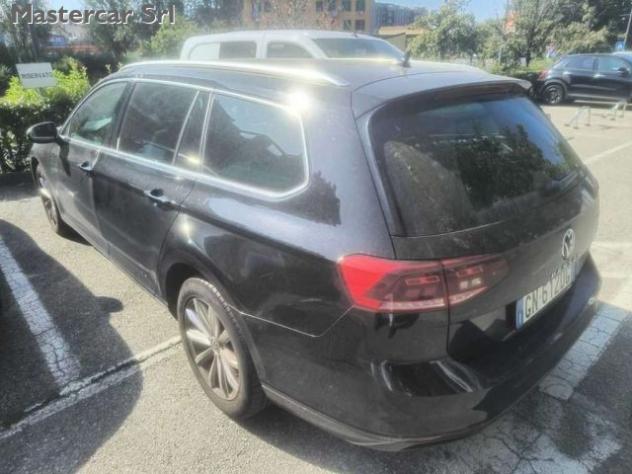 VOLKSWAGEN Passat Variant Passat VIII Variant 2.0 tdi Business 150cv dsg TG rif. 24184802 - Foto 4