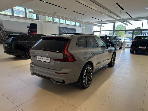 Volvo XC60 Recharge T6 Plug-in AWD auto Ultra Dark - Foto 5