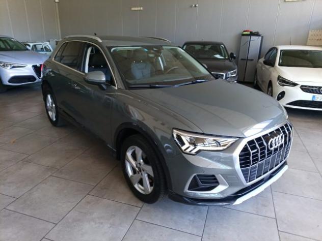 AUDI Q3 35 TDI quattro S tronic Business Advanced rif. 24199347 - Foto 3