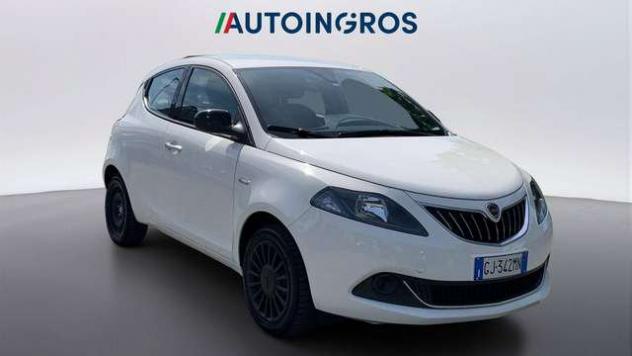Lancia Ypsilon 1.0 firefly hybrid Silver s&s 70cv - Foto 7