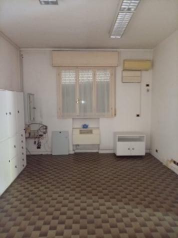 Immobile di 450 m² con più di 5 locali in vendita a Carpi - Foto 13