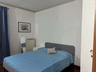 Room in Via Generale di San Marzano, Catania for 130 m² with 5 bedrooms