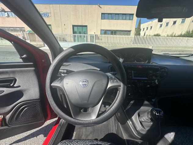 Lancia Ypsilon Ypsilon 1.0 firefly hybrid Silver Plus s&s 70cv - Foto 9