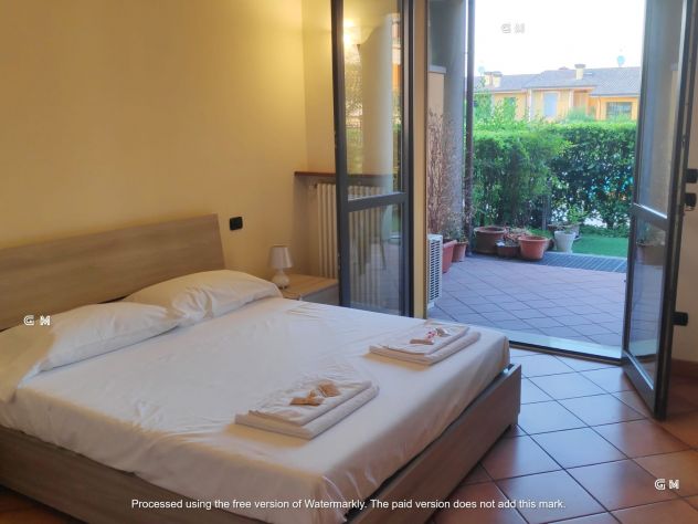 Bilocale con piscina per la stagione estiva - Foto 8