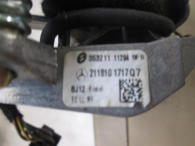 2118101717 SPECCHIETTO RETROVISORE INTERNO DA PULIRE MERCEDES CLASSE E 320 W211 3.2 D 150KW AUT 5P (2004) RICAMBIO USATO Q7 - Foto 3