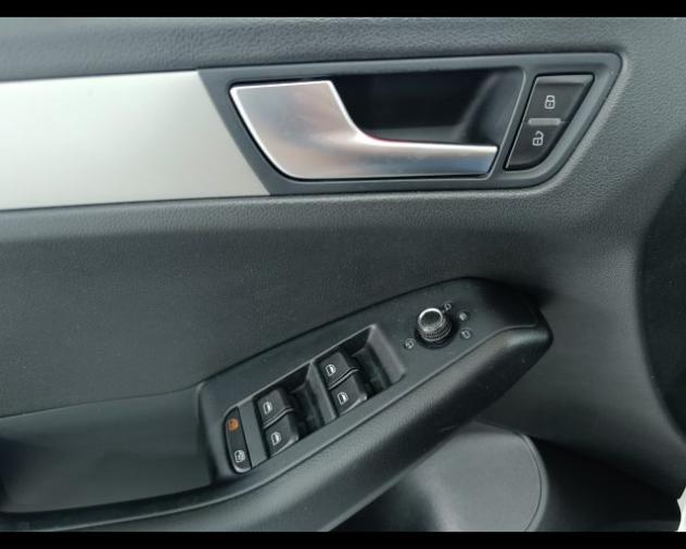 AUDI Q5 2.0 TDI 170 CV quattro Advanced rif. 23876432 - Foto 9