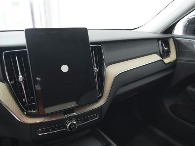 Volvo XC60 B5 AWD automatico Plus Dark - Foto 10