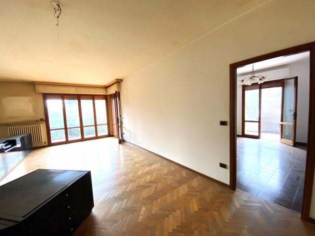 Elegante, panoramico appartamento posto in zona di pregio. - Foto 3