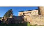 CASTELLO CON TORRETTA ZONA LAGO TRASIMENO