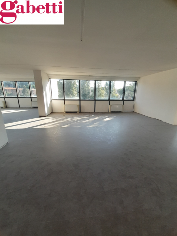 Rif. LV146 - Poggibonsi - Centro direzionale Salceto