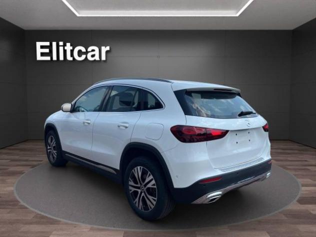 MERCEDES-BENZ GLA 180 Automatic Progressive Advanced rif. 23978856 - Foto 3
