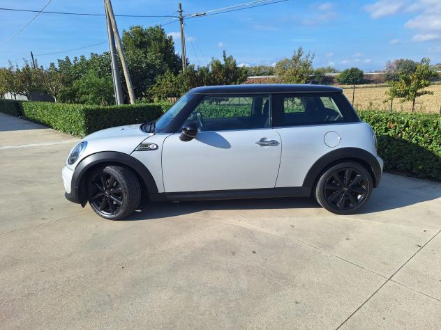Mini 1.6 16V Cooper D - Foto 8