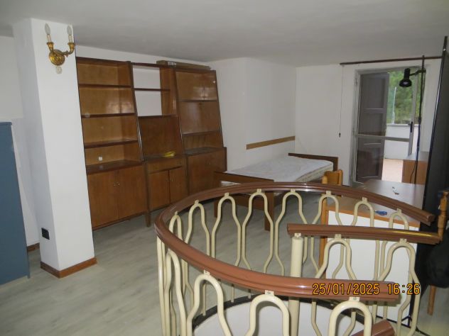 per STUDENTI -1 POSTO LETTO IN UNA GRANDE STANZA DOPPIA - Foto 2