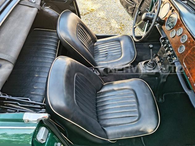 Triumph TR4 IRS Verde inglese | 1966 ASI Guida sinistra 2138 cc Ducati Bologna - Foto 10