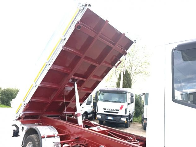 camion iveco eurocargo 60e15 tector ribaltabile - Foto 6