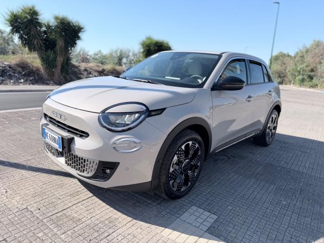 Fiat 600 Hybrid 110 CV DCT MHEV La Prima