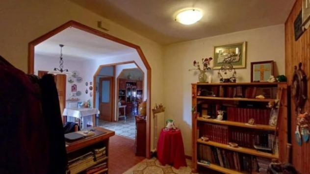 Immobile in asta di 142 m² con più di 5 locali e box auto in vendita a Fabro - Foto 5