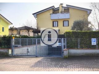 Villetta a schiera in affitto