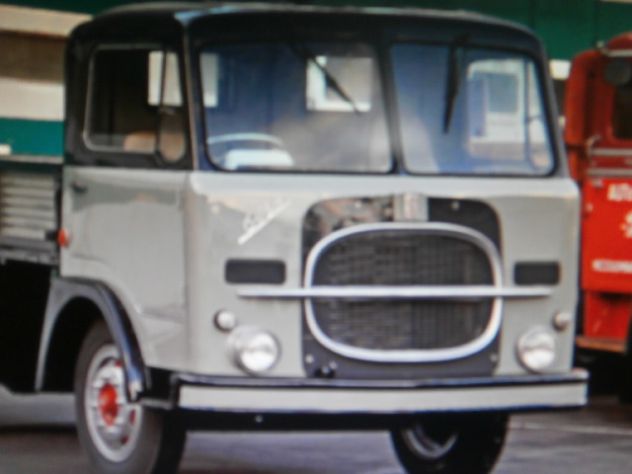 Scritta logo targhetta anteriore fiat 645N "NUOVA" - Foto 2