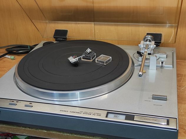 SONY  --  FULL Automatic  Quartz - 1980 - Foto 3