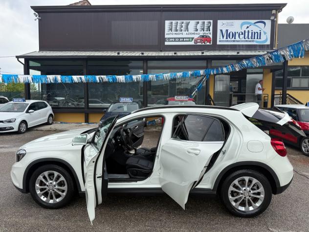 " DA VETRINA " Mercedes-benz GLA 180 d Business - Foto 5