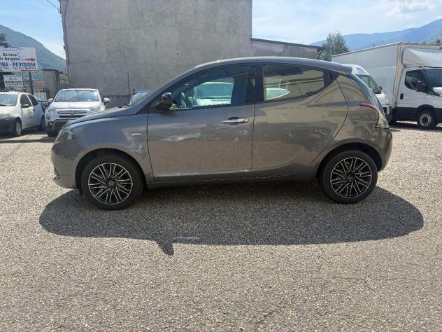 LANCIA - Ypsilon - 1.0 FireFly 5p.S&S Hybryd Gold - Foto 6