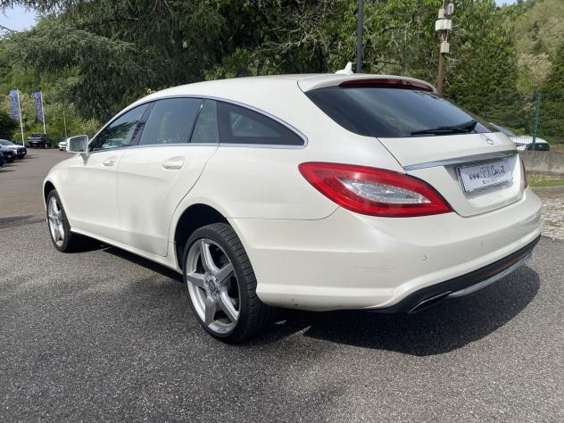 Mercedes-Benz CLS 350 CDI SW BlueEFFICIENCY 4Matic - Foto 4