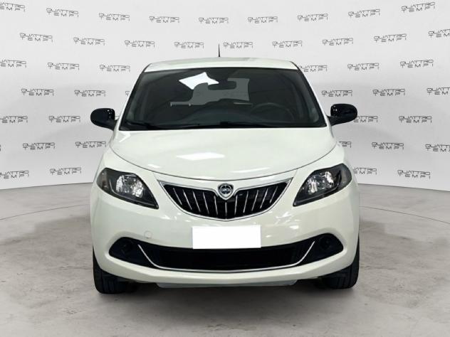 Lancia Ypsilon 1.0 FireFly 70cv S&S Hybrid SILVER PLUS - Foto 2
