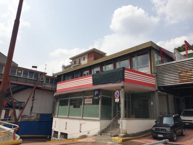 Immobile di 595 m² con 1 locale in vendita a Varese - Foto 4