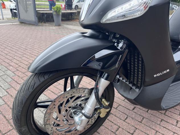 Piaggio Beverly 350 ALLESTIMENTO POLICE - Foto 8