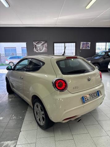 Alfa Romeo MiTo 1.4 78 CV 8V S&S Distinctive Sport Pack - Foto 6
