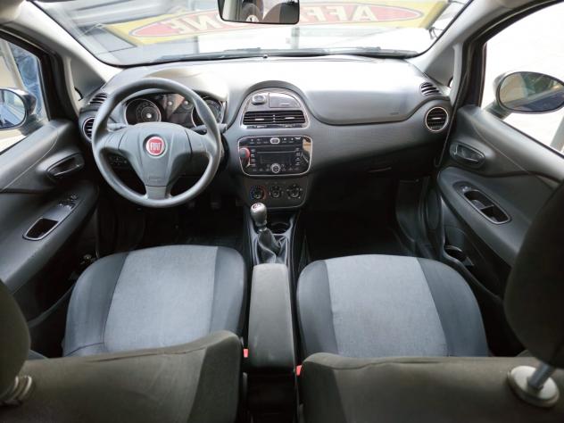 Fiat Punto 1.4 8V 5 porte Easypower Street - Foto 3