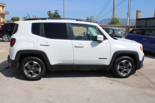 Jeep Renegade 1.6 Mjt 120 CV Longitude - Foto 8