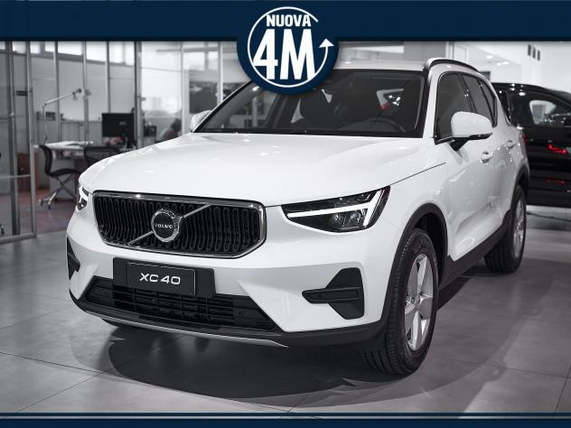 Volvo XC40 B3 automatico Essential